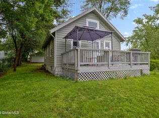 10 Gipp Rd, Albany, NY 12203