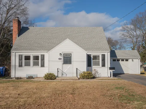 26 Coolidge Avenue, Newington, CT 06111