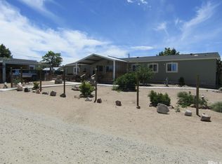 61 Whiteface Ln, Yerington, NV