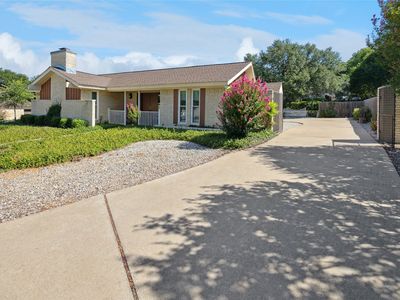 7800 Regatta Ct, Fort Worth, TX, 76179