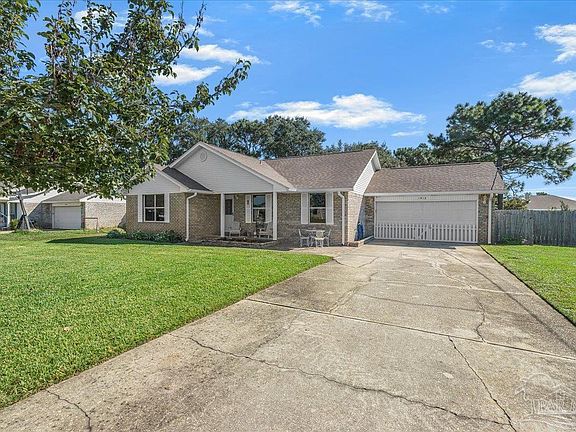 3rd image of 1912 Candlewood Dr