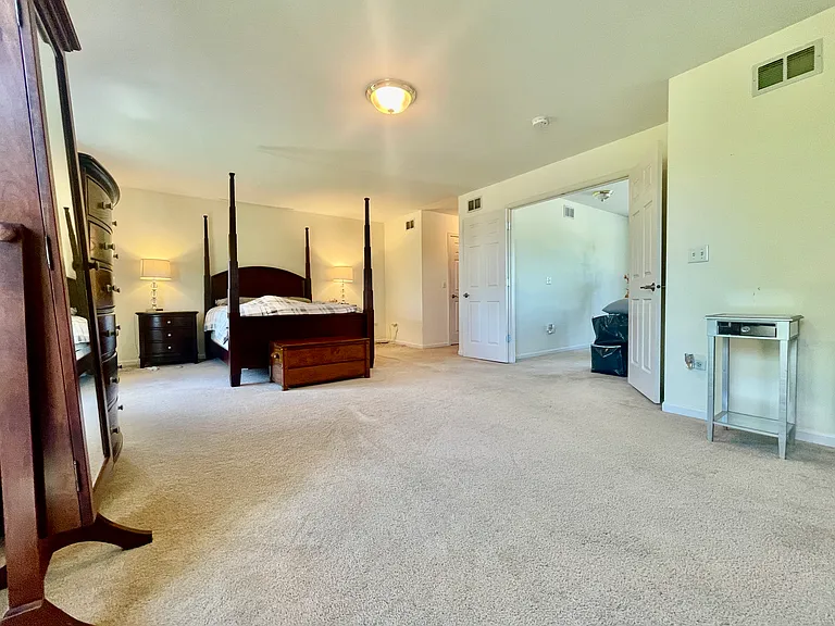 1707 S Candlestick Way — Photo 18
