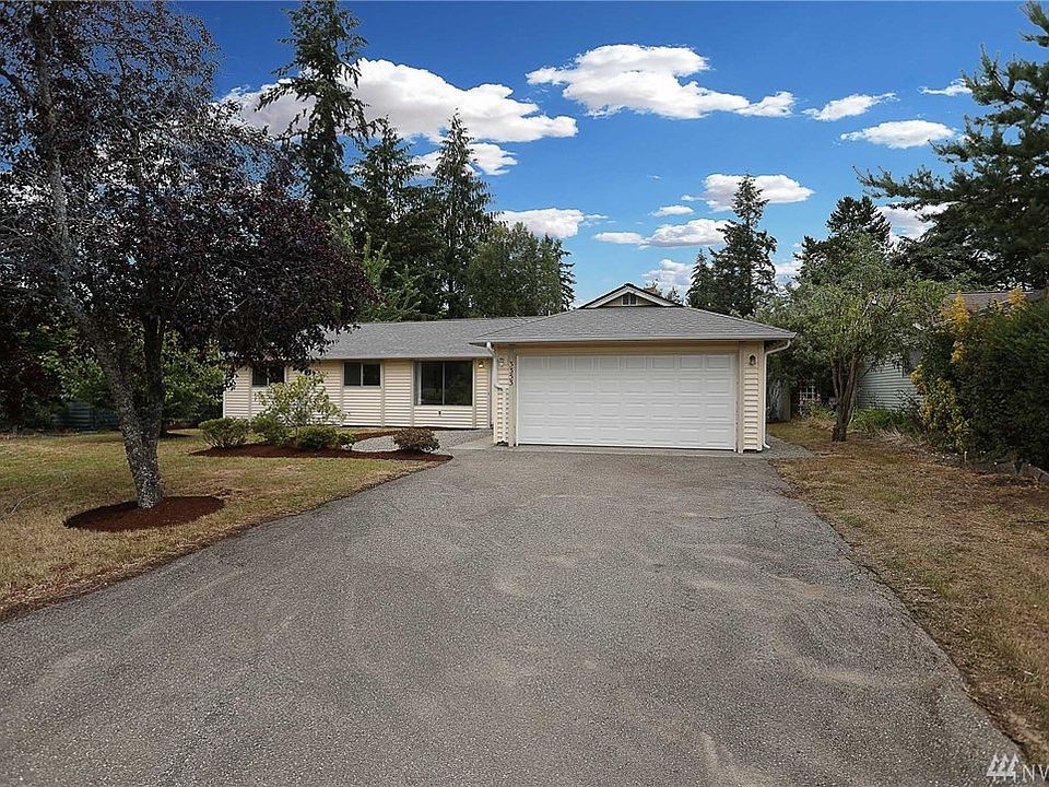 1st image of 3353 SE Tamarack Dr