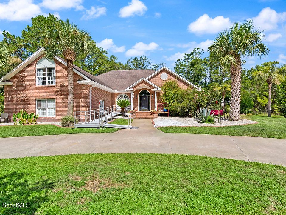 1st image of 100 Serenoa Dr