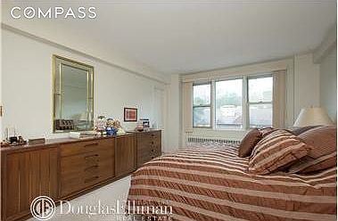 3rd image of 3755 Henry Hudson Pkwy W APT 5D