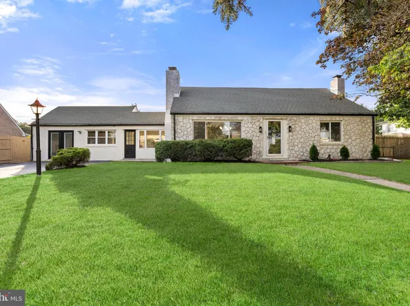 114 Leonard Ave, Hamilton, NJ 08610