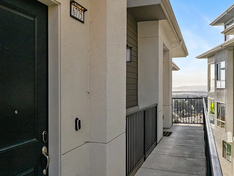 6775 Skyview Dr — Photo 55