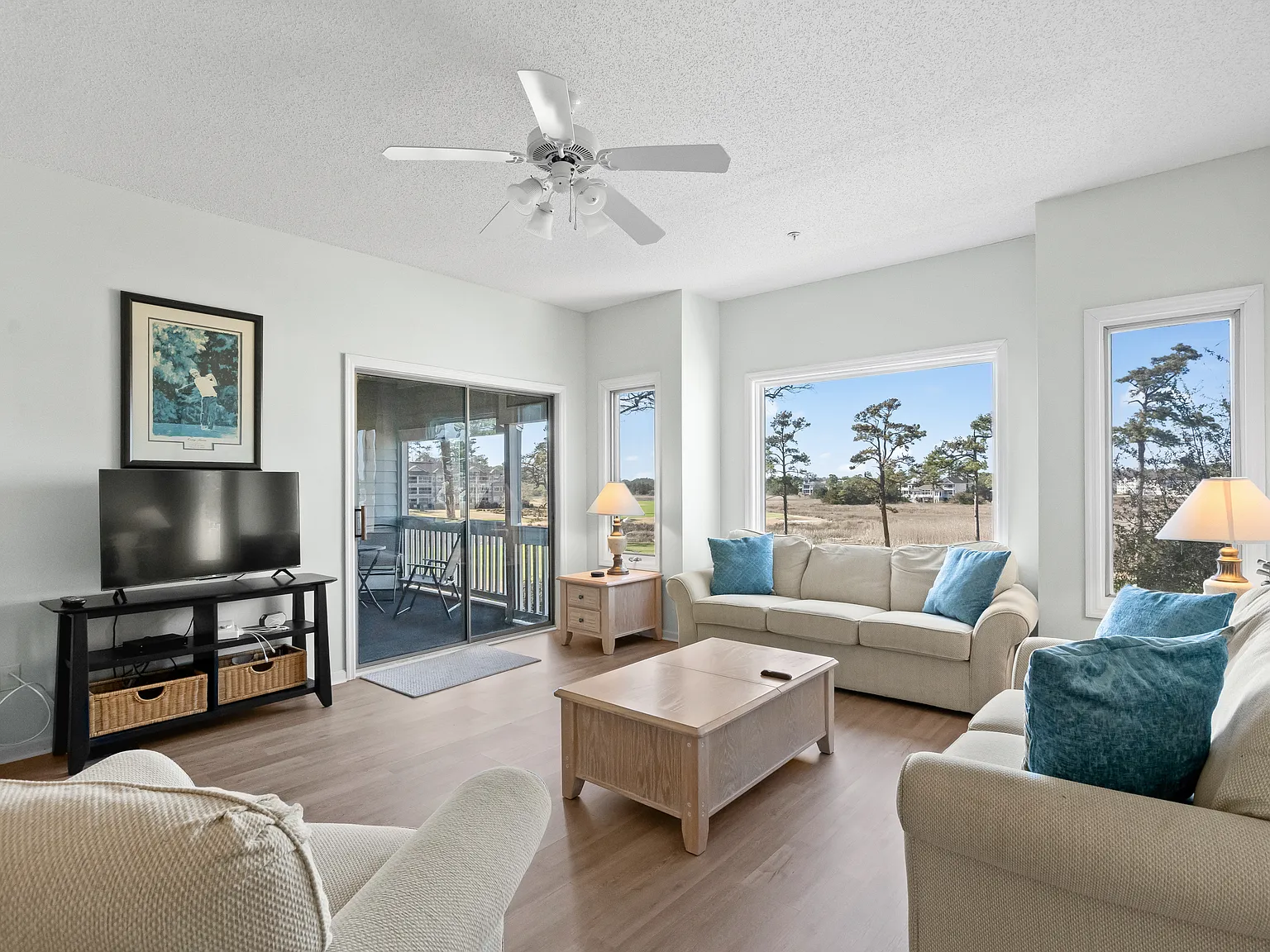 3 bed, 1550 sqft, $3,000 — Photo 2
