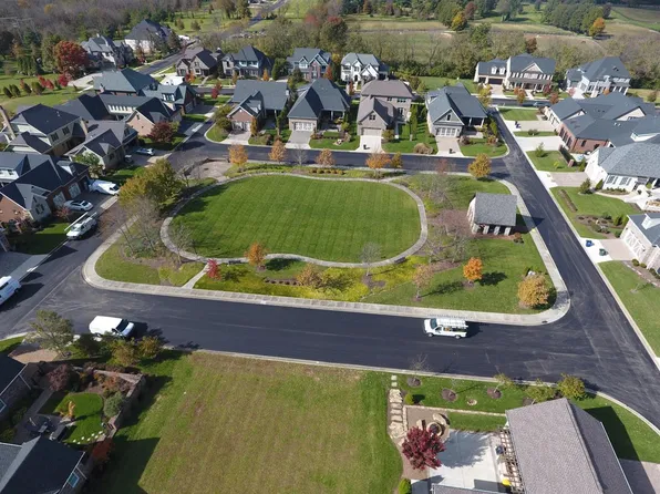 3073 Bobwhite Trl, Lexington, KY 40509