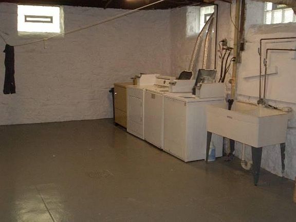 2nd image of 2225 Buxton Ave