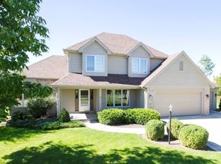 2428 Stonebriar Rd, Fort Wayne, IN 46814