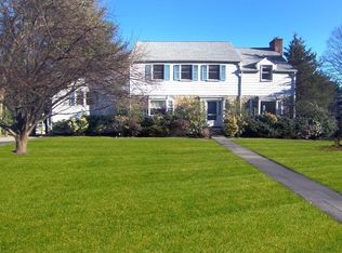 29 Byron Ln, Larchmont, NY 10538