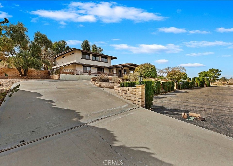 18725 Chaco Ln Apple Valley CA 92307 Zillow