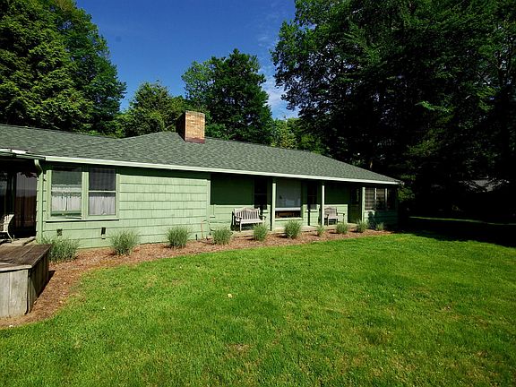 5th image of 3553 Scenic Dr