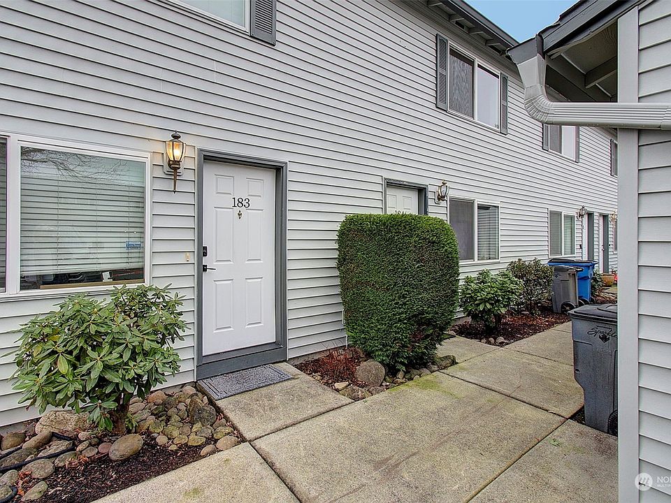 1st image of 4000 NE 109th Avenue #184