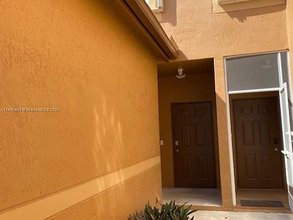 3rd image of 1255 Presidio Dr #4-42