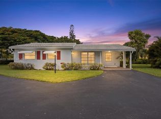 4305 NW 1st Ter, Pompano Beach, FL 33064