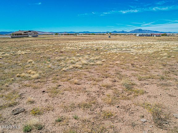 4th image of 0 N Cimarron Trl