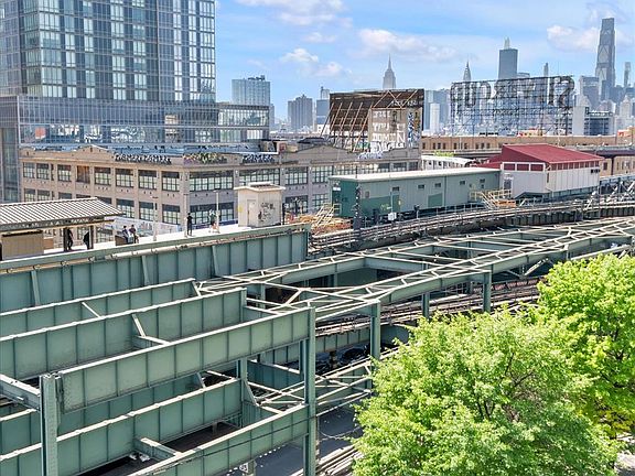 5th image of 2415 Queens Plaza N #6B