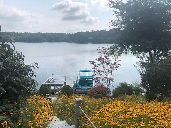 5th image of 21 Dockside Dr