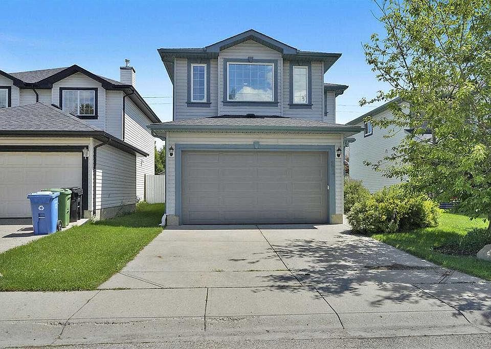 1st image of 274 W Somerside Park SW