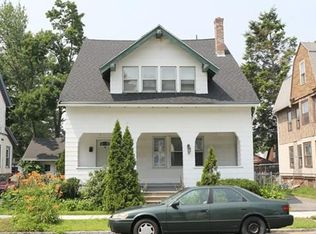 38 Lyndale St, Springfield, MA 01108