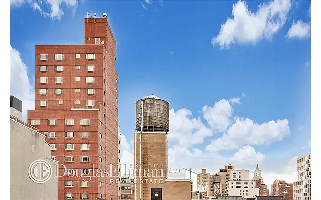 Sold by Douglas Elliman | media 14