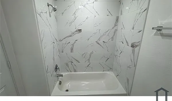 3910 Woolworth St #A — Photo 7