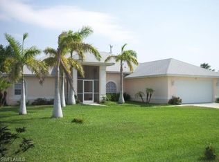 305 SE 29th St, Cape Coral, FL 33904