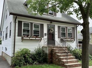 221 Hollis Ave, Quincy, MA 02171