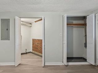1829 River Dr, Nashville, TN 37218