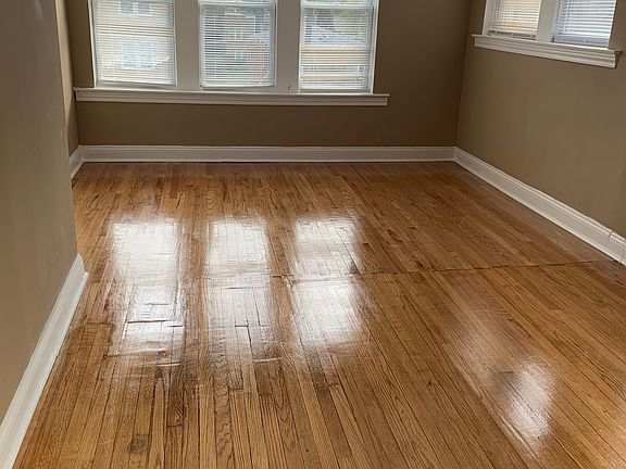 3rd image of 8811 S Dante Ave APT 2