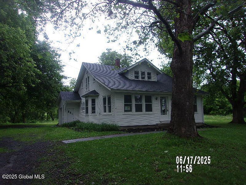 2nd image of 612 New Salem Road