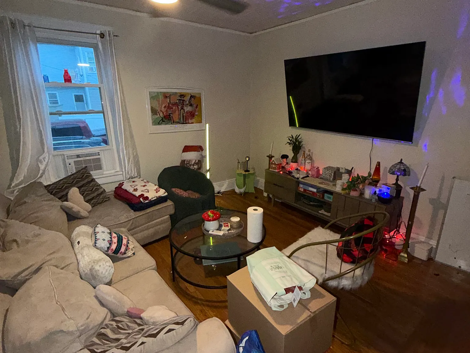 2 bed, 800 sqft, $2,300 — Photo 3
