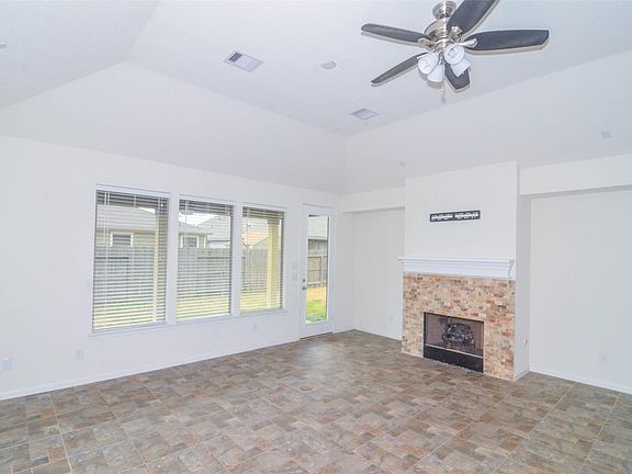 3rd image of 15207 Keystone Bend Ln