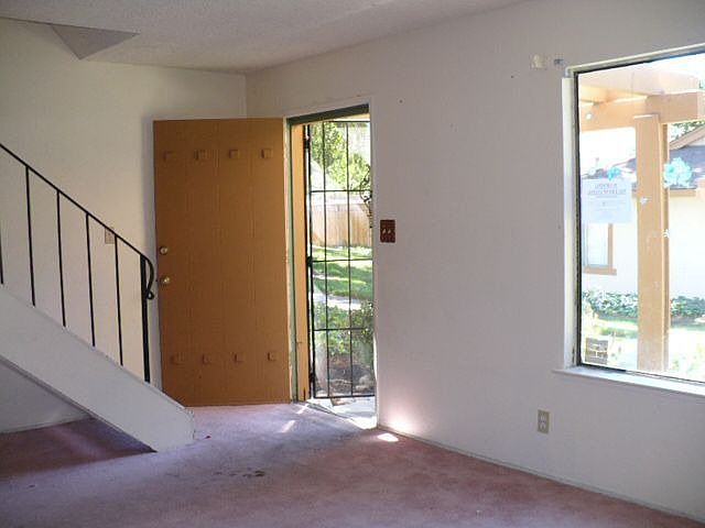 2nd image of 2256 Meadowgate Way