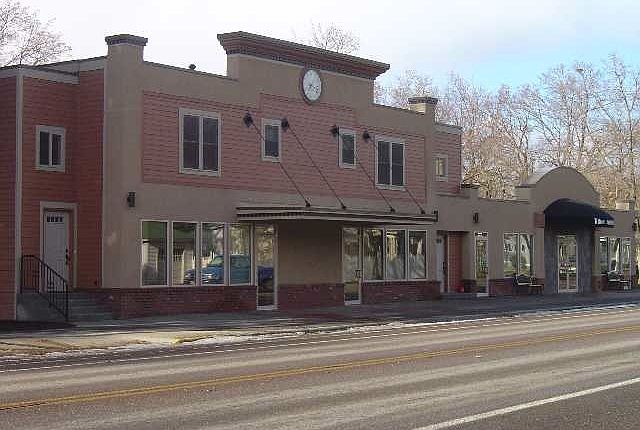 1st image of 1215 S Higgins Ave
