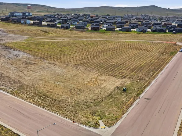 525 Denali Dr, Box Elder, SD 57719