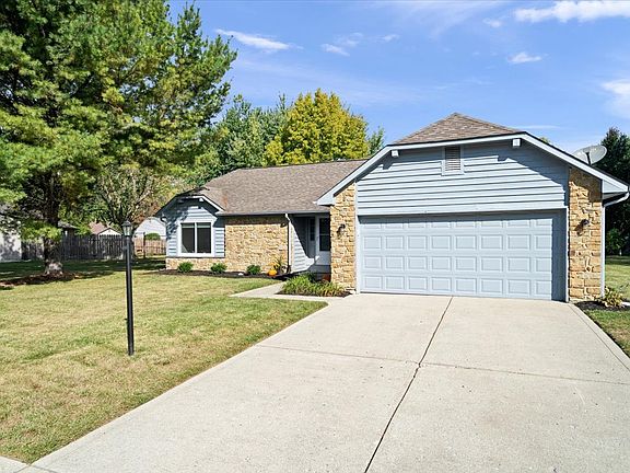 2nd image of 108 Hickorywood Ct
