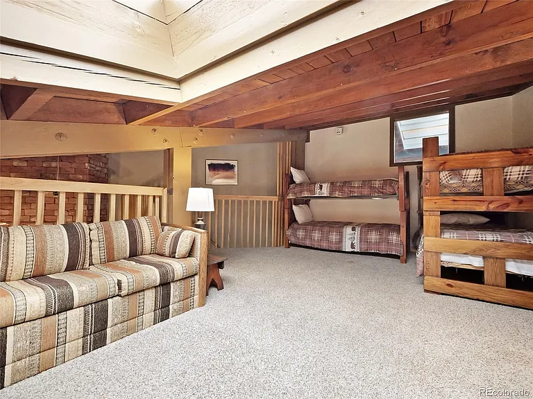 2200 Lodge Pole Cir #B-306 — Photo 24