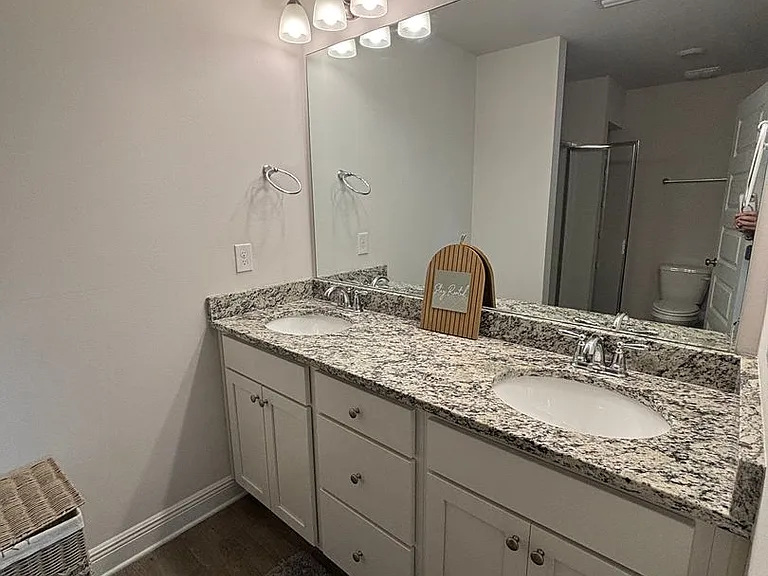 1614 Caleigh Ct — Photo 9