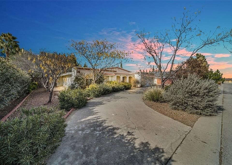 1st image of 5345 Country Oaks Dr