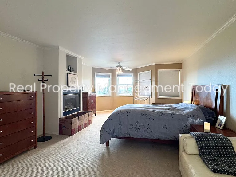 5315 Port View Pl NE — Photo 24