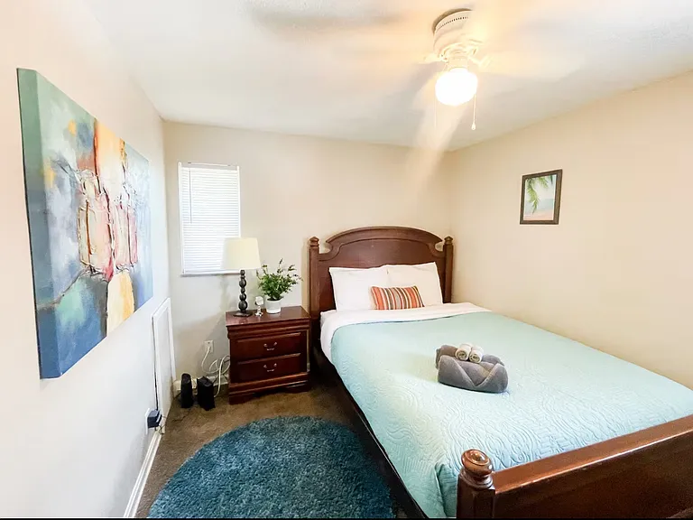 488 E 222nd St #2 — Photo 9