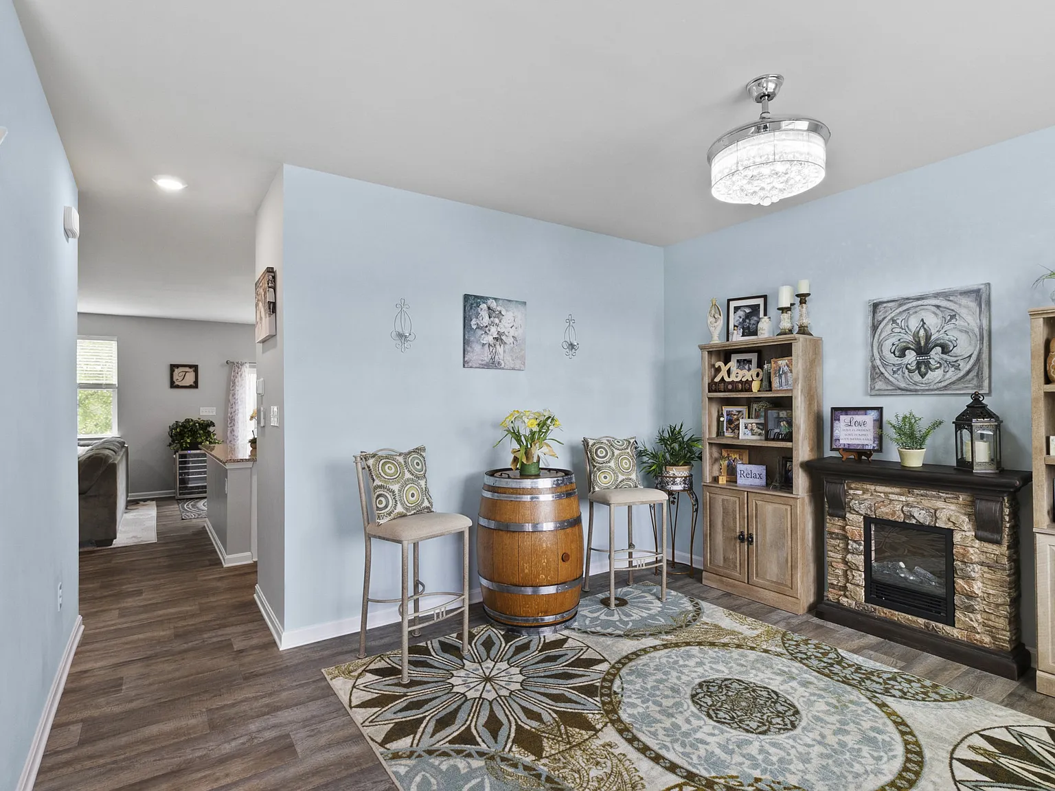 20576 Smithfield Cir - 1 — Photo 2