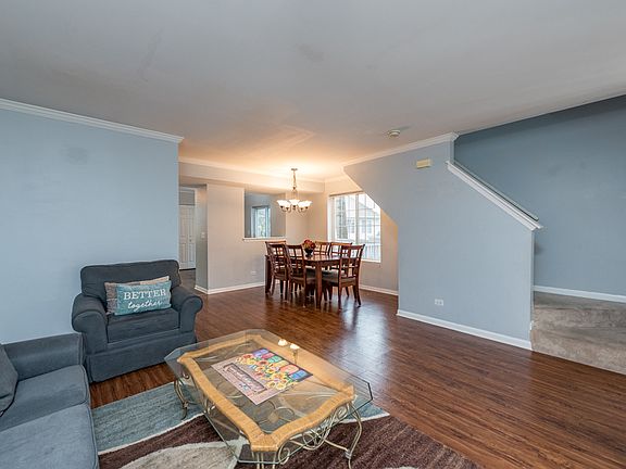 3rd image of 291 W Whispering Oaks Ln #291