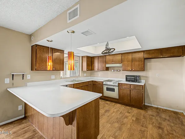 2021 W MYRTLE Avenue, Phoenix, AZ 85021