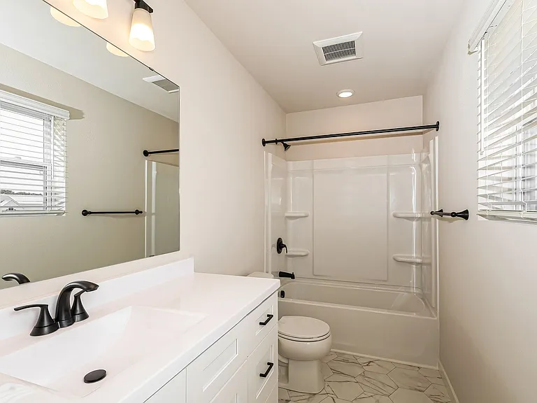 8191 Crestbrook Ct — Photo 15