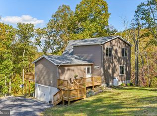 490 Black Twig Rd, Linden, VA 22642