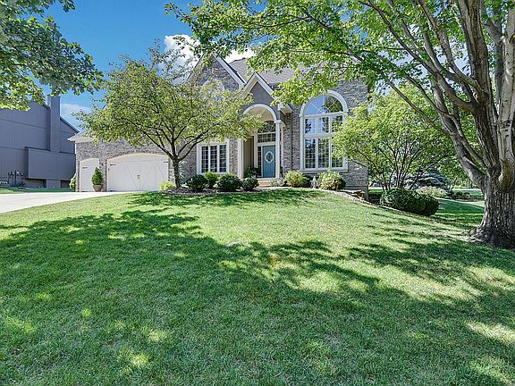 4th image of 9530 Vista Dr